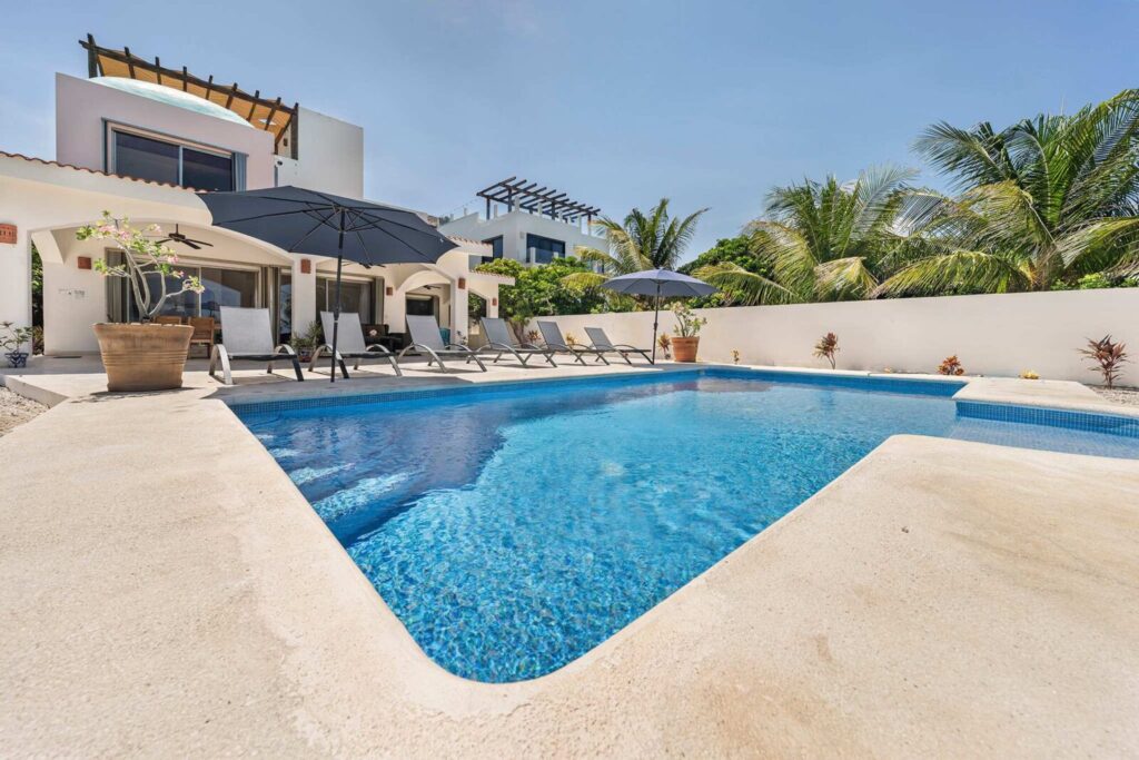 Casa del Pescador Main Image